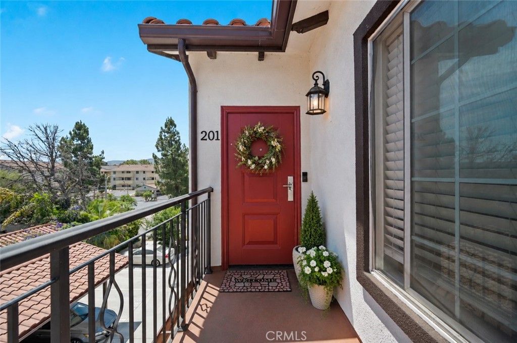 1755 Heywood, Simi Valley, CA 93065 — photo 2