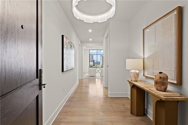 2520 Peachtree Road NW 1003, Atlanta, GA 30305