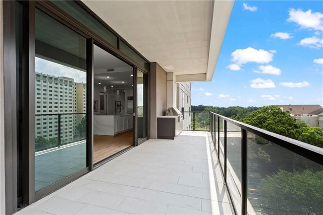 2520 Peachtree Road NW 1003, Atlanta, GA 30305