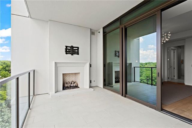 2520 Peachtree Road NW 1003, Atlanta, GA 30305