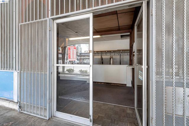 190 14th Street, Oakland, CA 94612