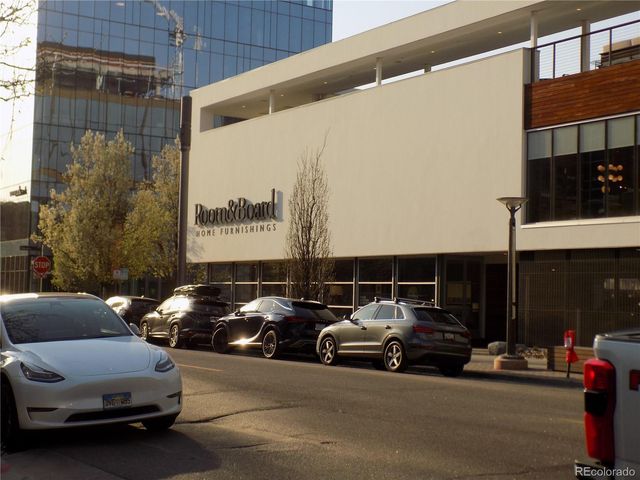 362 N Monroe Street, Denver, CO 80206