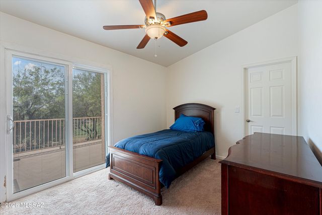 1821 W Desert Highlands Drive, Tucson, AZ 85737