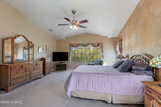 1821 W Desert Highlands Drive, Tucson, AZ 85737