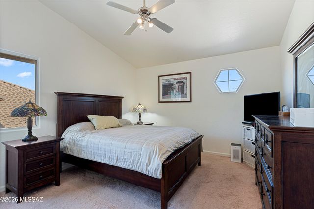 1821 W Desert Highlands Drive, Tucson, AZ 85737