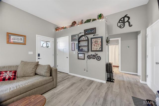 2100 Emmy Avenue, Lebanon, MO 65536