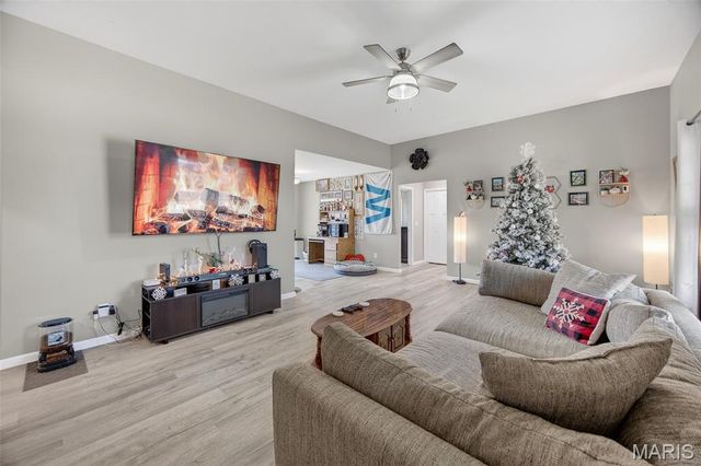 2100 Emmy Avenue, Lebanon, MO 65536