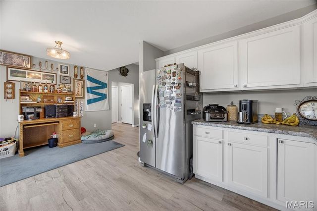 2100 Emmy Avenue, Lebanon, MO 65536