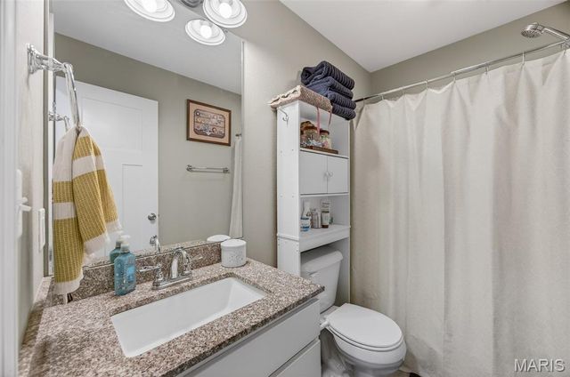 2100 Emmy Avenue, Lebanon, MO 65536