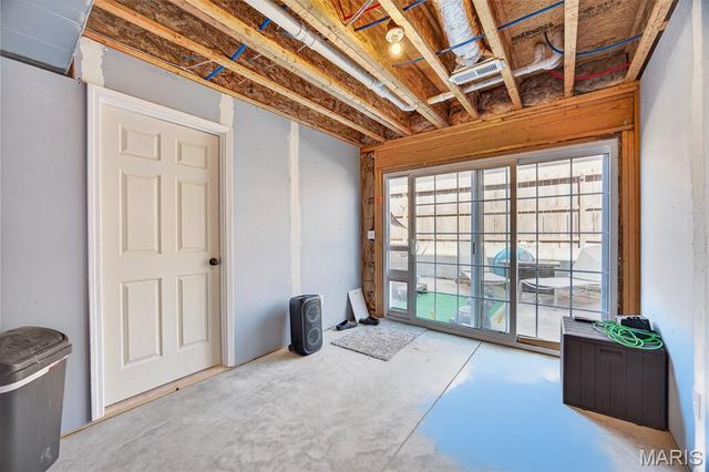 2100 Emmy Avenue, Lebanon, MO 65536