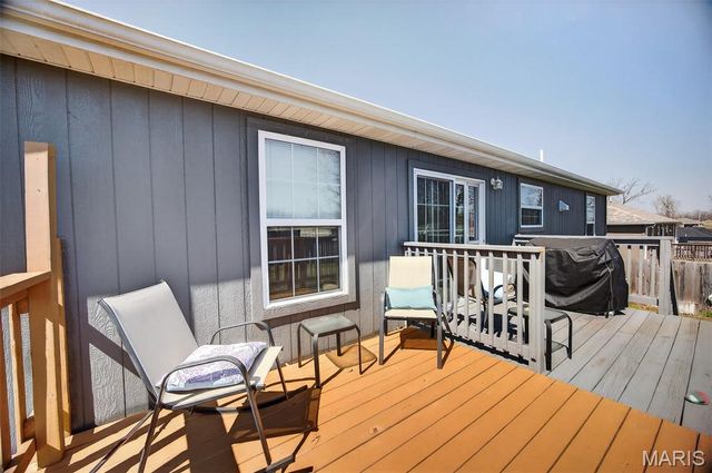 2100 Emmy Avenue, Lebanon, MO 65536