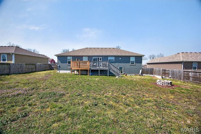 2100 Emmy Avenue, Lebanon, MO 65536