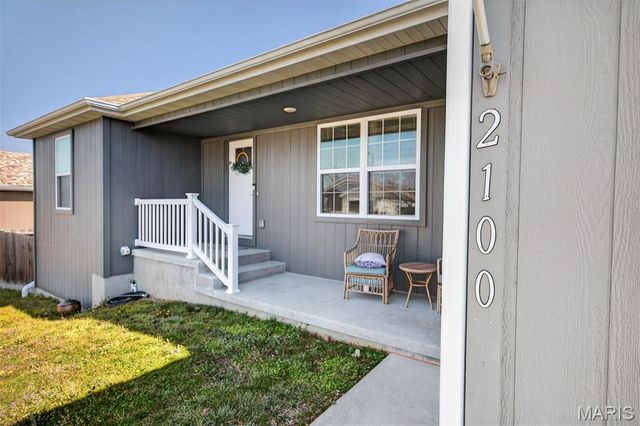 2100 Emmy Avenue, Lebanon, MO 65536