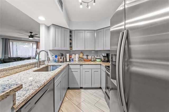 8058 NW 15th Manor 8058, Plantation, FL 33322