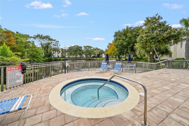 8058 NW 15th Manor 8058, Plantation, FL 33322