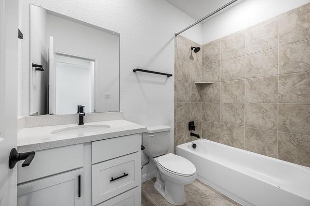 1232 Purple Martin DR, Pflugerville, TX 78660