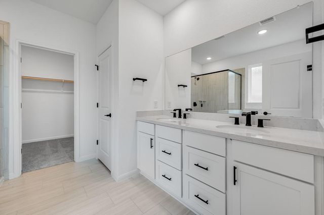 1232 Purple Martin DR, Pflugerville, TX 78660