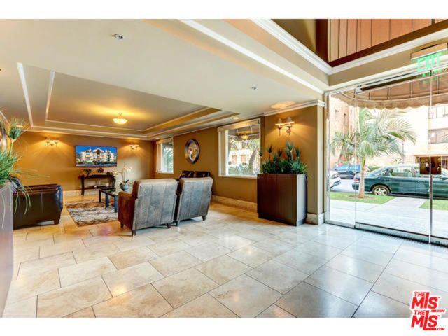 620 S Gramercy Place 222, Los Angeles, CA 90005