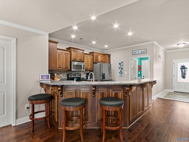 19374 Meadows Road, Athens, AL 35613