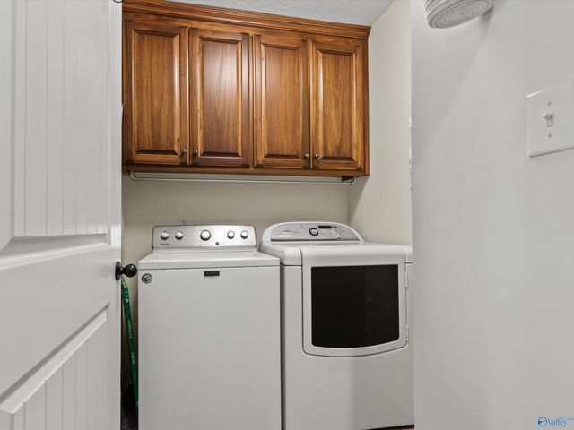 19374 Meadows Road, Athens, AL 35613