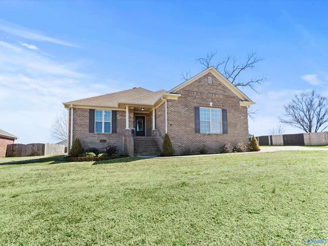 19374 Meadows Road, Athens, AL 35613