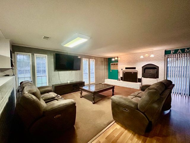 113 Tanglewood Dr., Hattiesburg, MS 39402