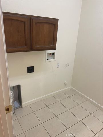 3583 Sarasota, Merced, CA 95348