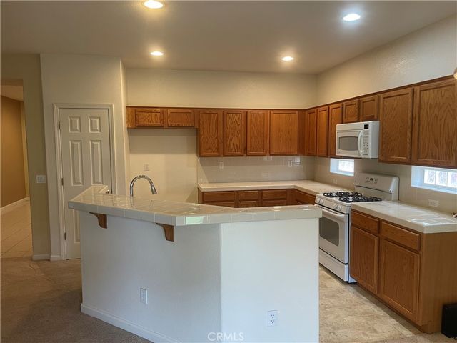 3583 Sarasota, Merced, CA 95348
