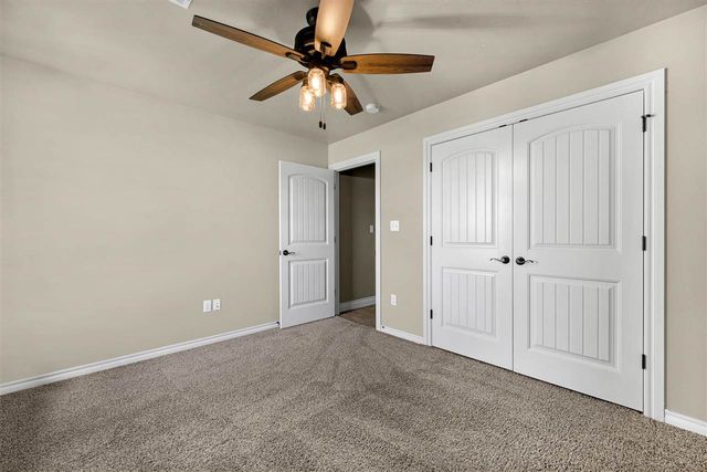 5891 NE Cornwallis Drive, Elgin, OK 73538