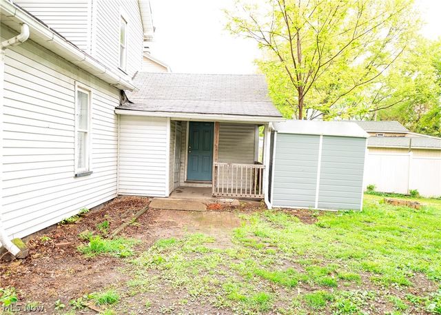 337 3rd Street NW, New Philadelphia, OH 44663