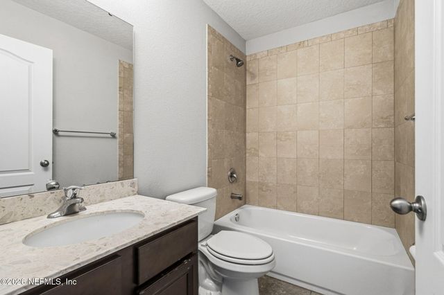 4994 BALLASTONE Drive, Jacksonville, FL 32257