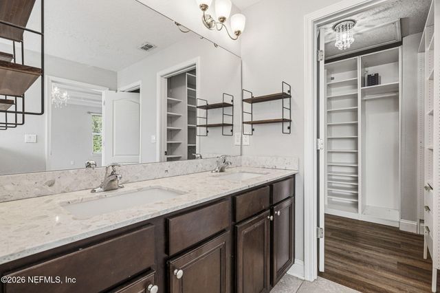 4994 BALLASTONE Drive, Jacksonville, FL 32257