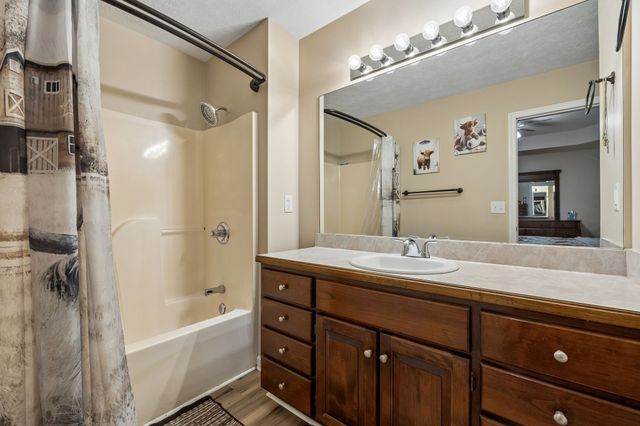 2075 Nikki Dr, Springfield, TN 37172