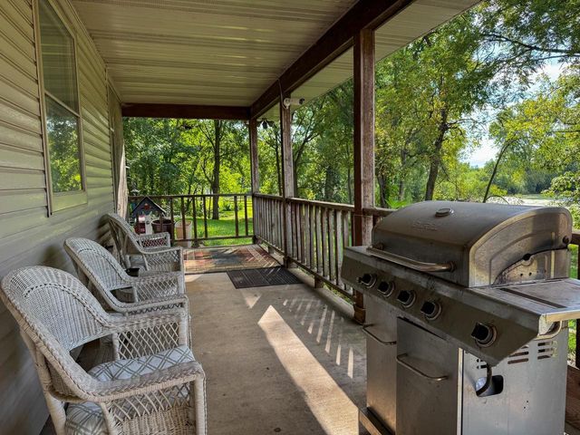 7938 E State Rd 59, Milton, WI 53563