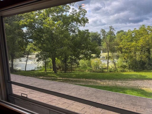 7938 E State Rd 59, Milton, WI 53563