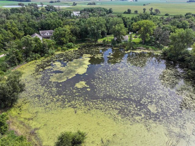 7938 E State Rd 59, Milton, WI 53563