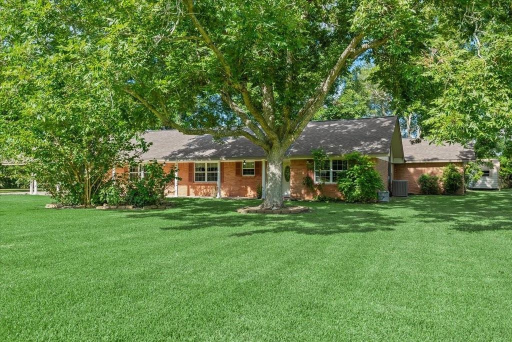 20311 Ramsey Road, Crosby, TX 77532