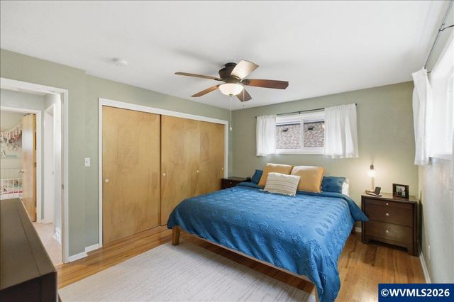 671 Cascade Dr NW, Salem, OR 97304