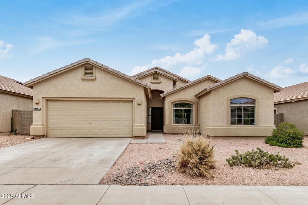 24135 W HADLEY Street, Buckeye, AZ 85326