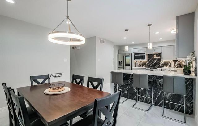 11643 Village Place Drive 194, Houston, TX 77077