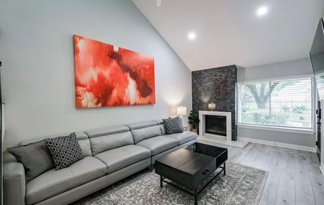 11643 Village Place Drive 194, Houston, TX 77077