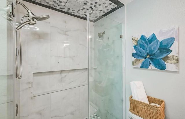 11643 Village Place Drive 194, Houston, TX 77077