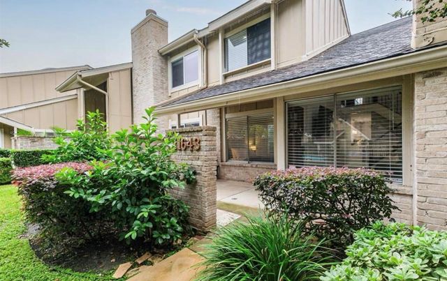 11643 Village Place Drive 194, Houston, TX 77077