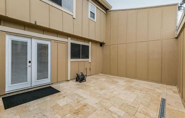 11643 Village Place Drive 194, Houston, TX 77077