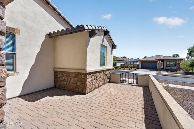 20668 W PARK MEADOWS Drive, Buckeye, AZ 85396