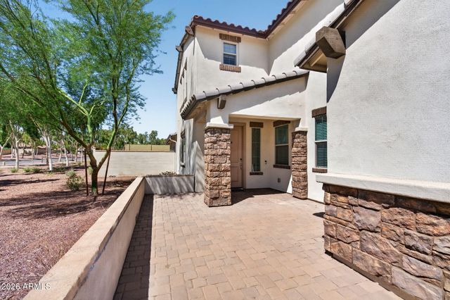 20668 W PARK MEADOWS Drive, Buckeye, AZ 85396