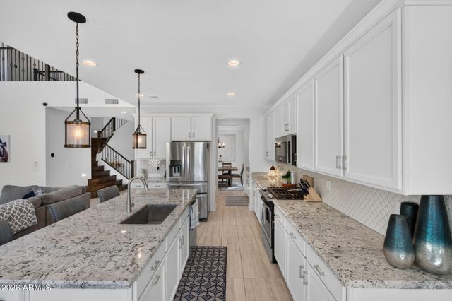 20668 W PARK MEADOWS Drive, Buckeye, AZ 85396