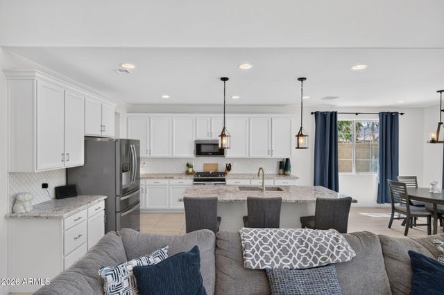 20668 W PARK MEADOWS Drive, Buckeye, AZ 85396