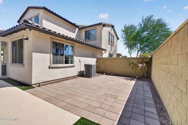 20668 W PARK MEADOWS Drive, Buckeye, AZ 85396