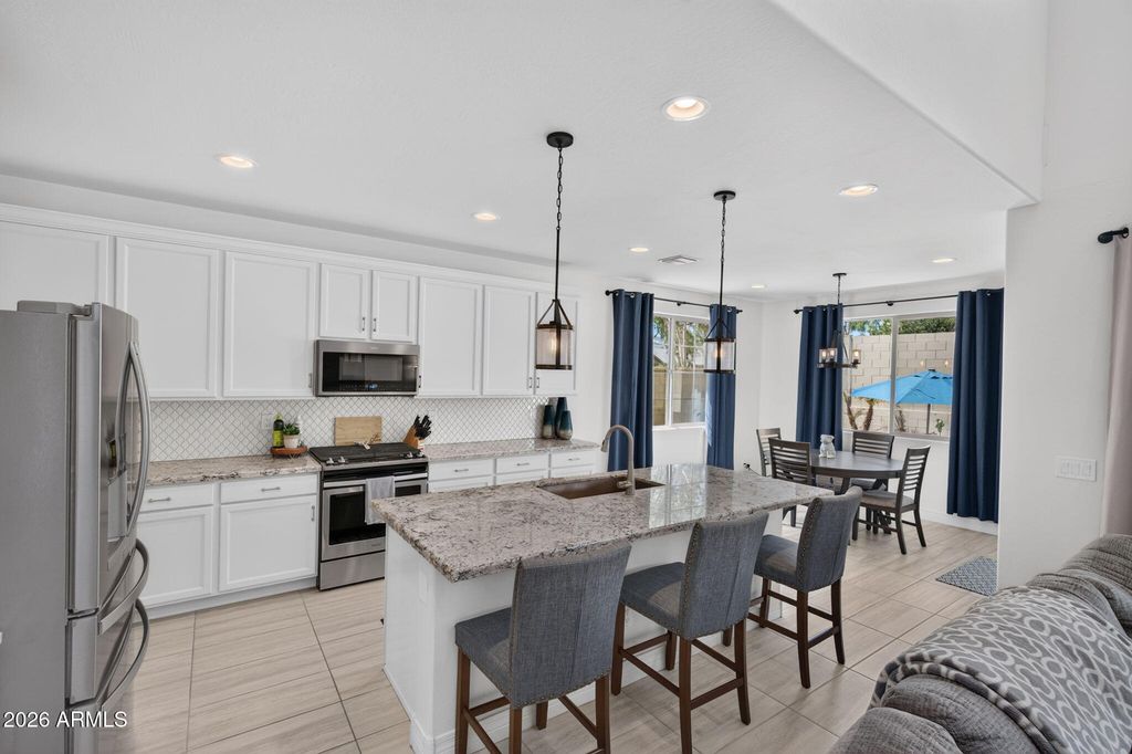 20668 W PARK MEADOWS Drive, Buckeye, AZ 85396 — photo 3